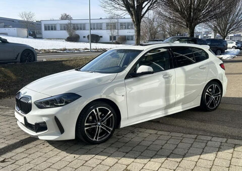 BMW S&eacute;rie 1 120i 178 ch DKG7 M Sport 2022 occasion Montaigu 85600