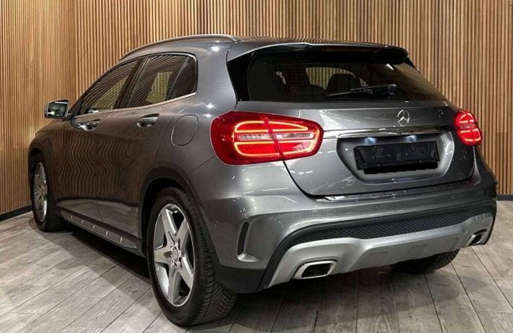 Classe GLA 180 Auto. AMG REGVIT/CUIRCHAUF/PARKSENSOR/GPS/XENON/GAR12MOI 2015 occasion 59280 Armenti&egrave;res