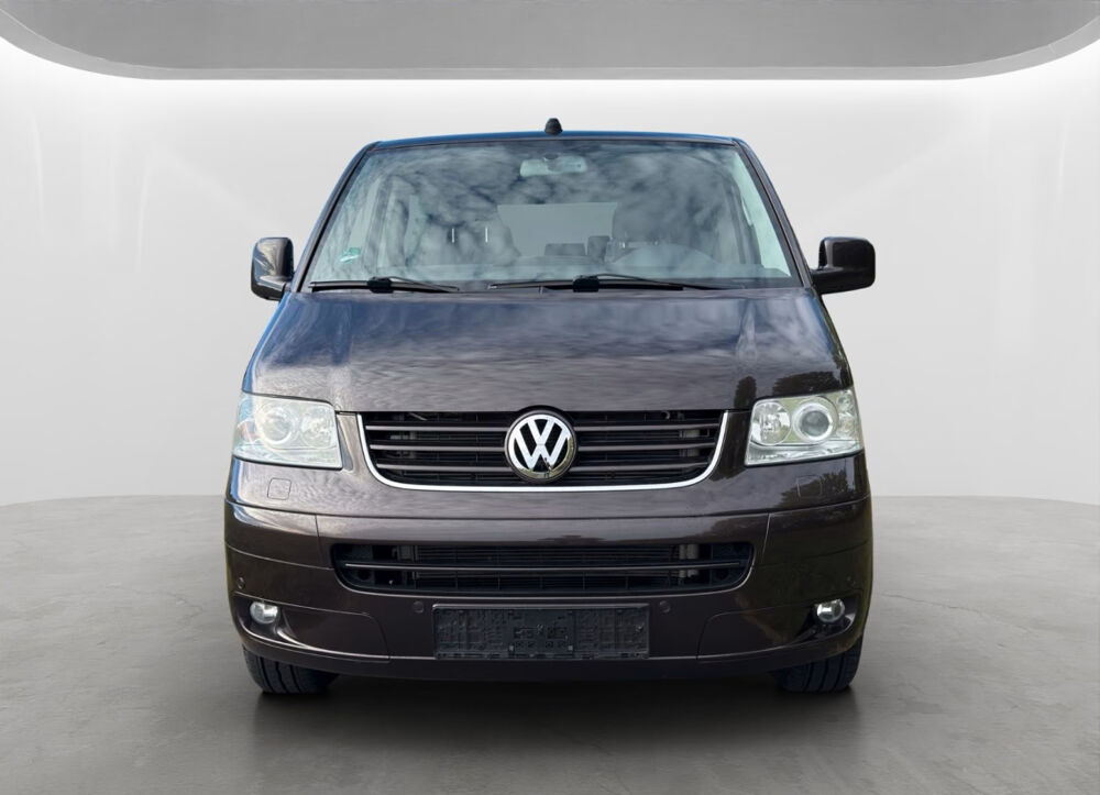 MULTIVAN Multivan 2.5 TDI 174 Tiptronic HIGHLINE 2009 occasion 85600 Montaigu