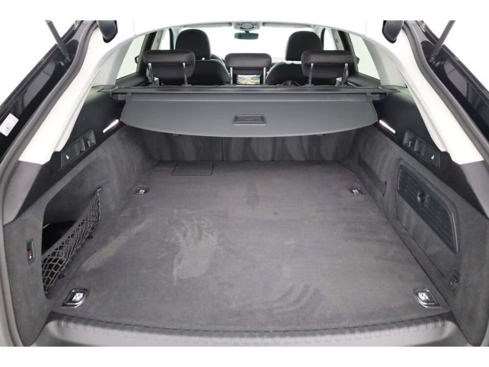 A6 Avant 50 TFSIe 299 ch S tronic 7 Quattro Business Executi 2025 occasion 85600 Montaigu