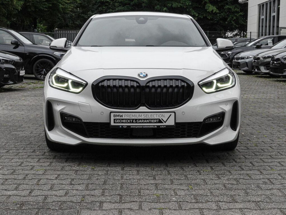 S&eacute;rie 1 120i 178 ch DKG7 M Sport 2022 occasion 85600 Montaigu