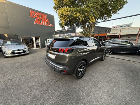 3008 1.2 Puretech 130ch EAT6 Allure 2018 occasion 30000 N&icirc;mes