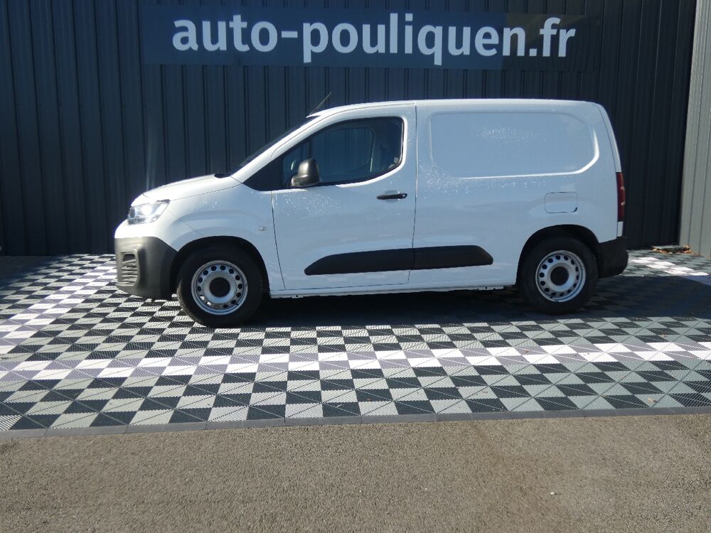Berlingo BLUEHDI 75 S et S BVM5 CLUB 2020 occasion 56700 Merlevenez