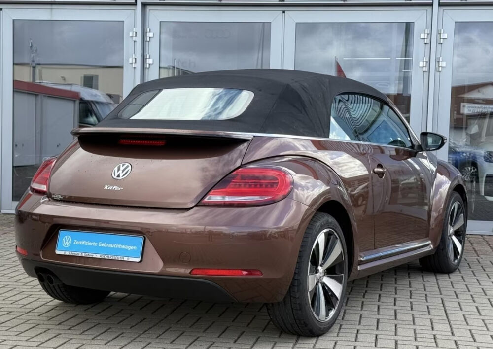 COCCINELLE II Coccinelle Cabriolet 1.4 TSI Allstar DSG7 2016 occasion 85600 Montaigu