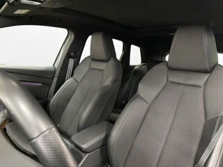 Q4 e-tron 45 quattro 265 ch 82 kW S line 2022 occasion 85600 Montaigu