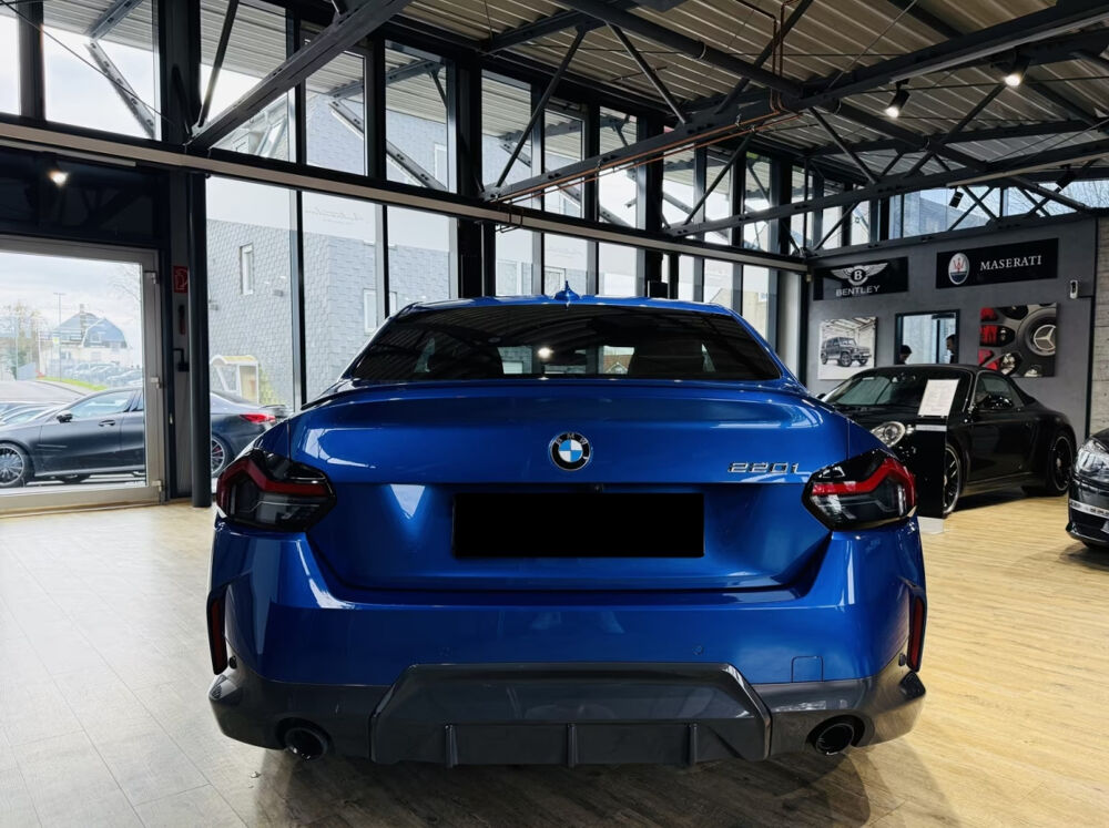 Serie 2 Coup&eacute; 220i 184 ch M Sport 2022 occasion 85600 Montaigu