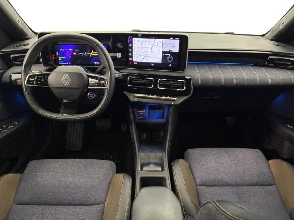 R5 E TECH electrique 150 CH techno autonomie confort 2024 occasion 56700 Merlevenez