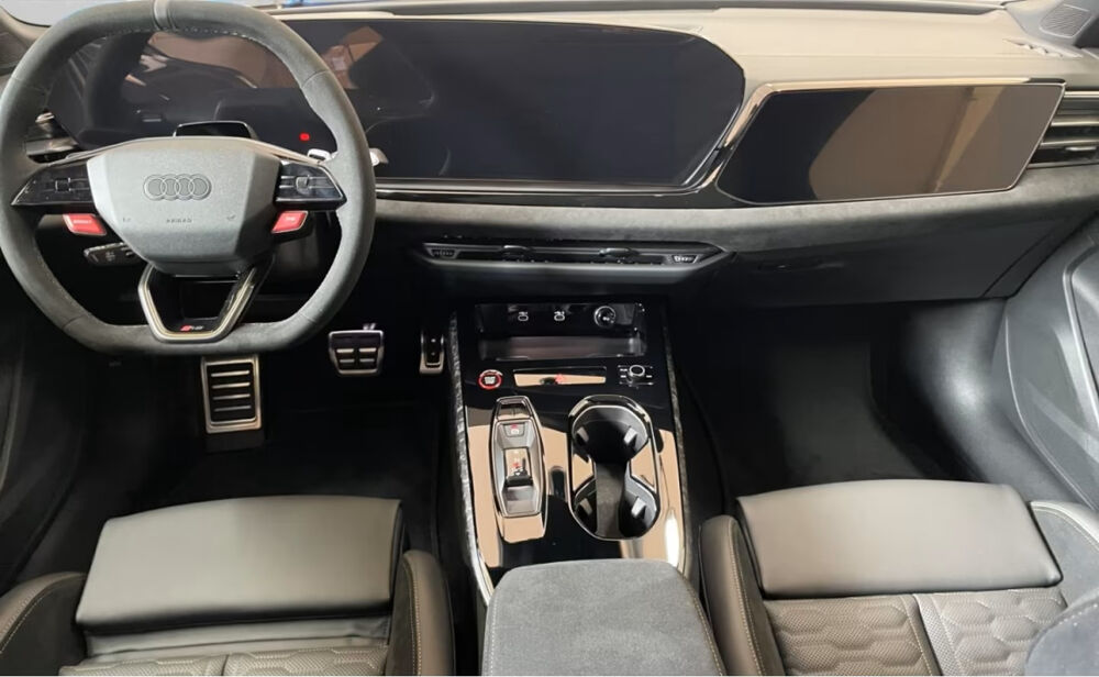 RS5 Limousine Hybride rechargeable 2026 occasion 85600 Montaigu