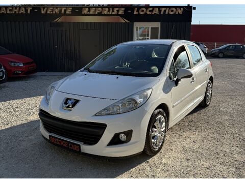 Peugeot 207 + (1.4 HDi 68ch BLUE LION)