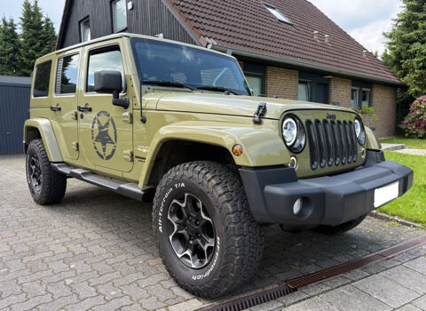 Jeep Wrangler 2.8 CRD 200 Unlimited Sahara A 2013 occasion Montaigu 85600