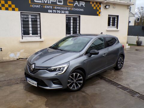 Renault Clio V Clio E-Tech full hybrid 145 Techno 2023 occasion Clamart 92140