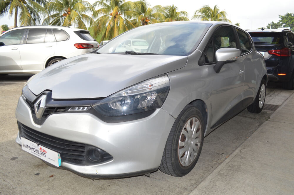 Clio III Clio IV 1.2 16V 75 Zen 2015 occasion 97122 Baie-Mahault