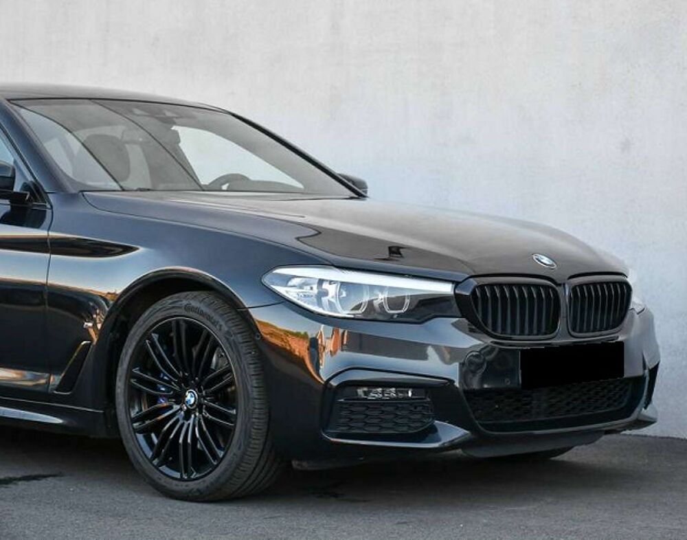 S&eacute;rie 5 530e iPerformance 252ch M Sport Black Pack SHADOW CAM/CUIRCH 2018 occasion 59280 Armenti&egrave;res