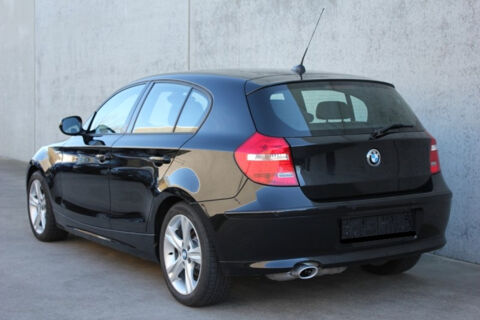 S&eacute;rie 1 116i 2.0 122ch 5 portes PARKSENSOR/ATTACHREM/JA/GAR12MOIS 2011 occasion 59280 Armenti&egrave;res