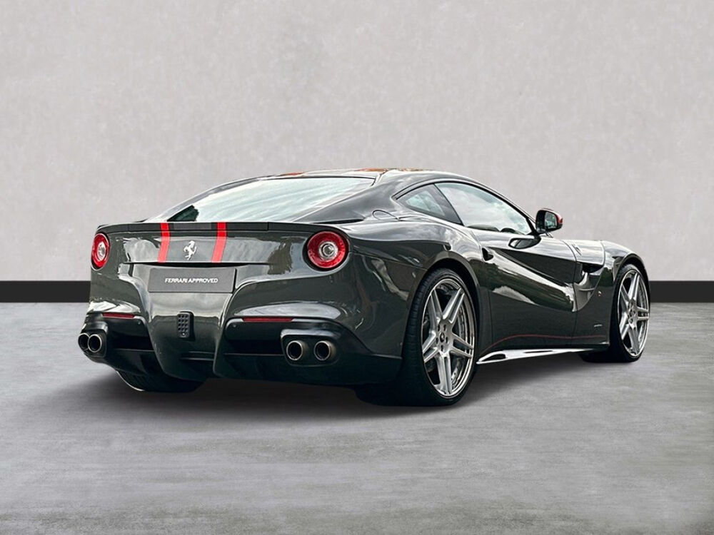 F12 Berlinetta V12 6.0 740ch 2013 occasion 85600 Montaigu
