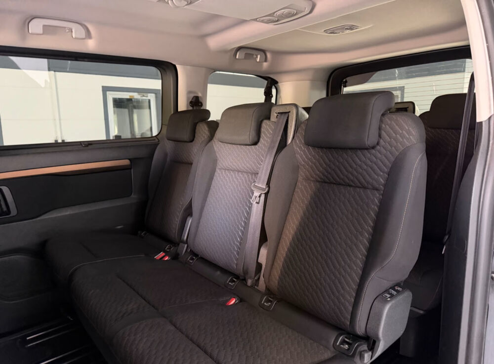 Proace city Proace Verso Medium 150 D-4D FAMILY COMFORT 2017 occasion 85600 Montaigu