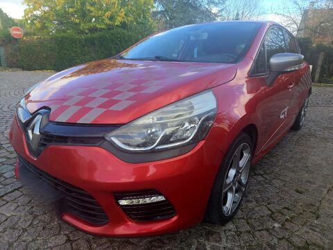 Renault clio (IV TCe 120 GT EDC Line RS DRive)