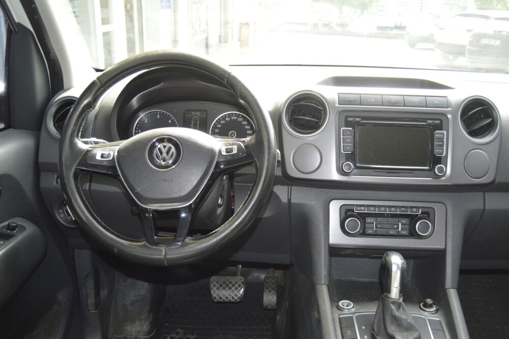 Amarok AMAROK DOUBLE CAB 2.0 TDI 180 FAP 4MOTION ULTIMATE A 2015 occasion 97122 Baie-Mahault