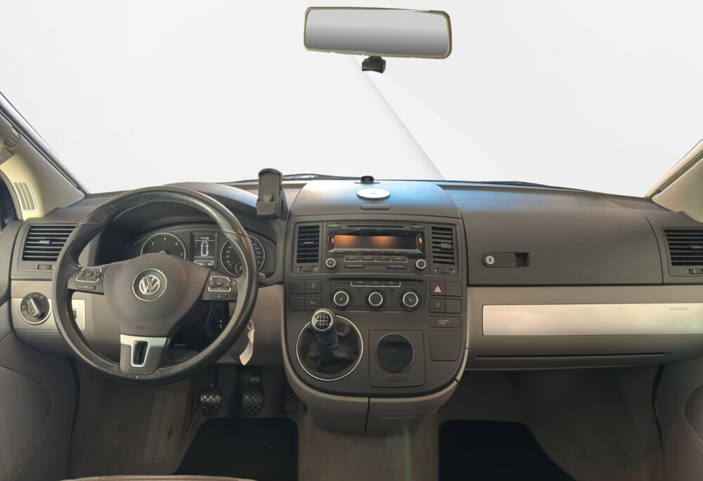 MULTIVAN California 2.0 TDI 140 Confortline 4Motion 2012 occasion 85600 Montaigu