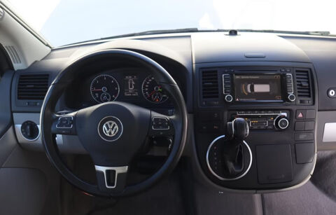 MULTIVAN California 2.0 TDI 140 Confortline DSG7 2015 occasion 85600 Montaigu
