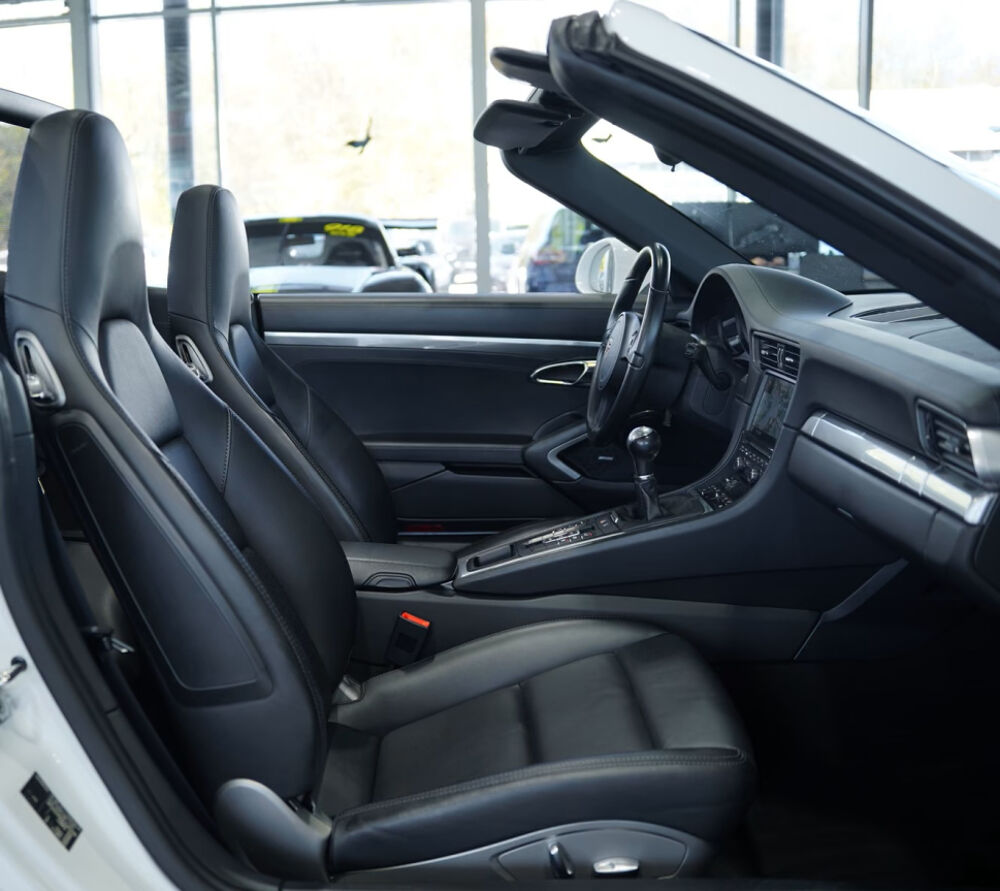 911 Carrera 3.2 911 Carrera S Cabriolet 3.8i 400 2013 occasion 85600 Montaigu