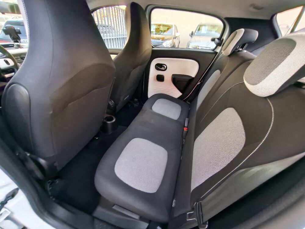 Twingo III 1.0 SCe 70 Life 2016 occasion 30000 N&icirc;mes