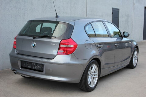 S&eacute;rie 1 116i 2.0 122ch SIEGCHAUF/REGVIT/PARKSENSOR/JA/GAR12MOIS 2011 occasion 59280 Armenti&egrave;res