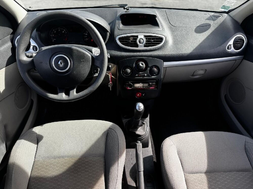 Clio III dCi 70 eco2 Dynamique Clim 2009 occasion 30320 Marguerittes