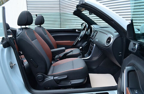 COCCINELLE II Coccinelle Cabriolet 2.0 TDI 150 Allstar 2017 occasion 85600 Montaigu