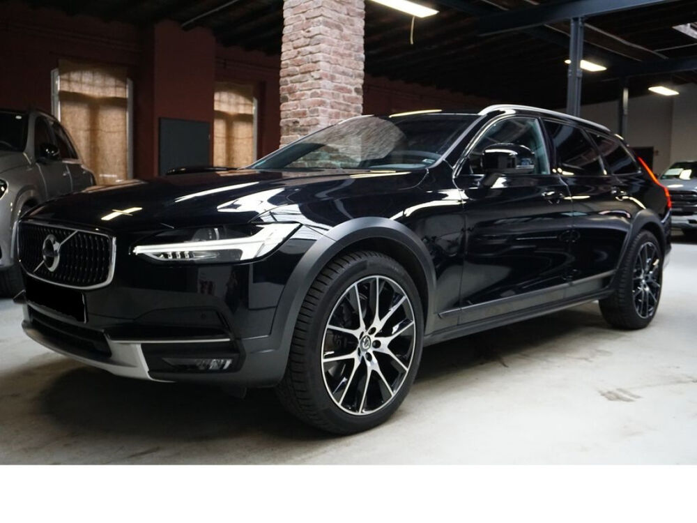 V90 Cross Country D4 AWD 190 ch Geartronic 8 Cross Country P 2017 occasion 85170 Le Poiré-sur-Vie