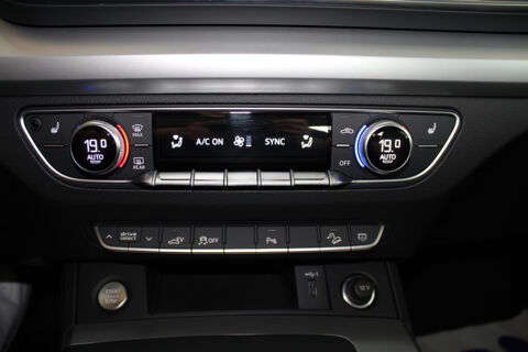 Q5 Sportback 50 TFSIe 299 S tronic 7 Quattro Design 2021 occasion 85600 Montaigu