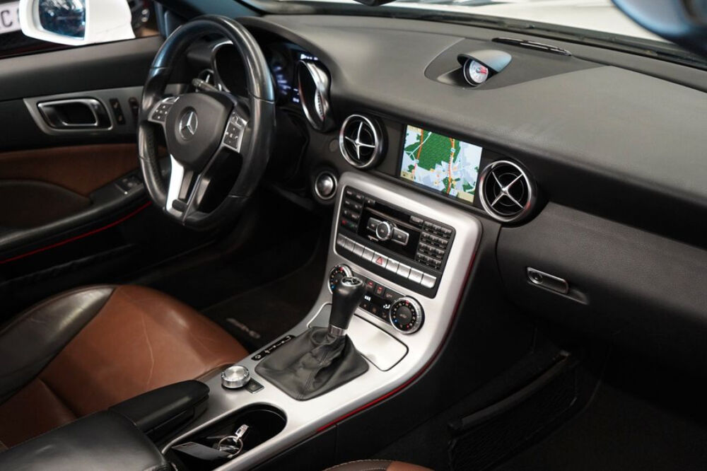 SLK 250 AMG 2011 occasion 85600 Montaigu