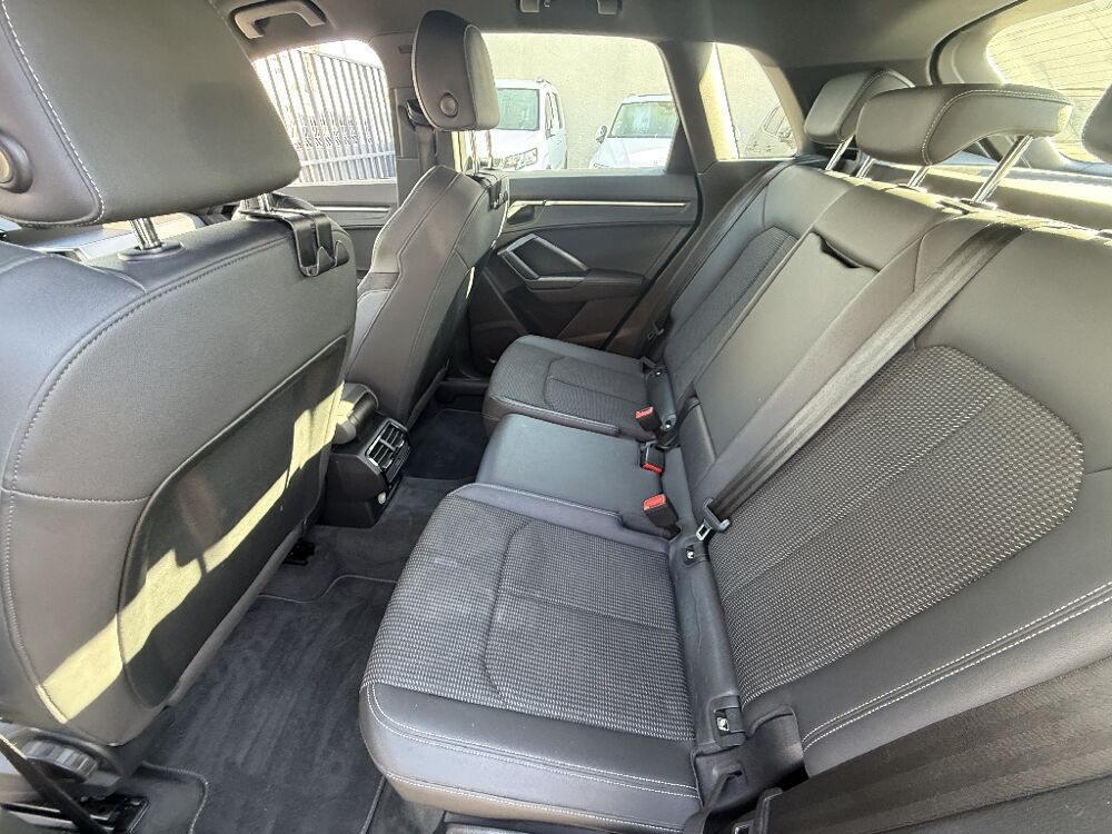 Q3 35 TDI 150 ch S tronic 7 S line 2019 occasion 30000 N&icirc;mes