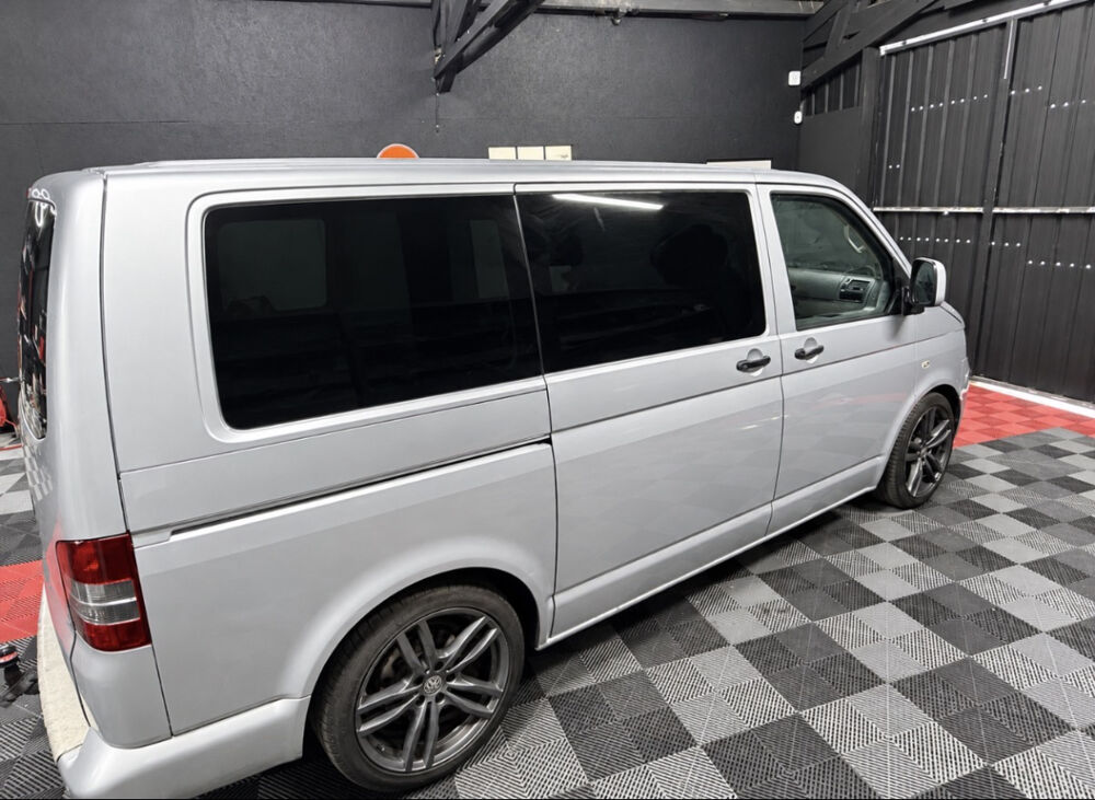 Transporter TRANSPORTER T5 2.5 TDI 130 2007 occasion 85600 Montaigu