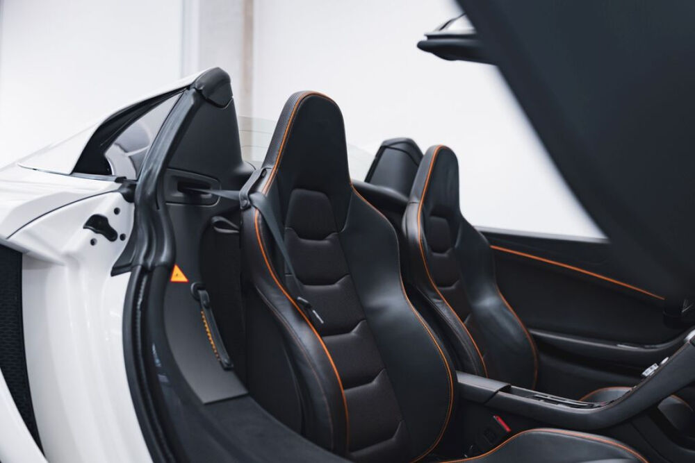 MP4-12C McLaren Spider MP4 12C V8 3.8 625 ch 2013 occasion 85600 Montaigu