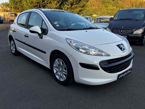 Peugeot 207 (1.4 HDi 70 CH PACK CLIM)