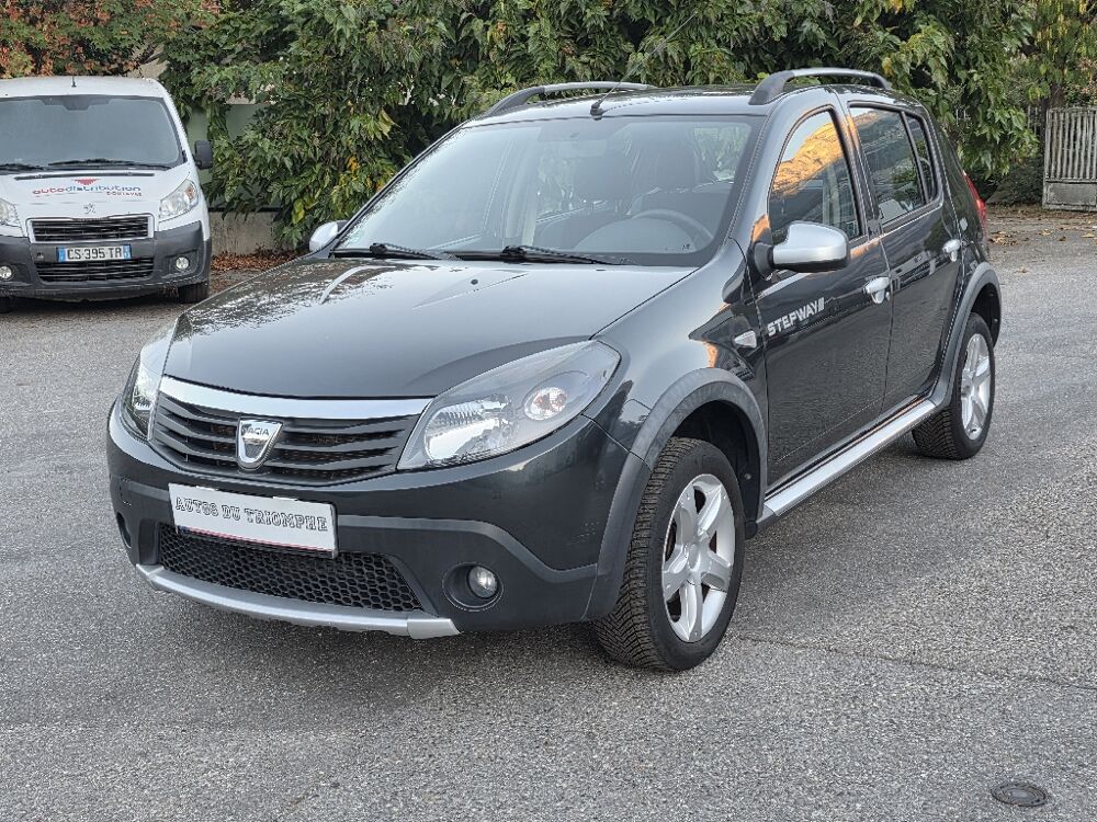 Sandero 1.6 16V 105 Bioethanol Stepway 2012 occasion 38190 BERNIN