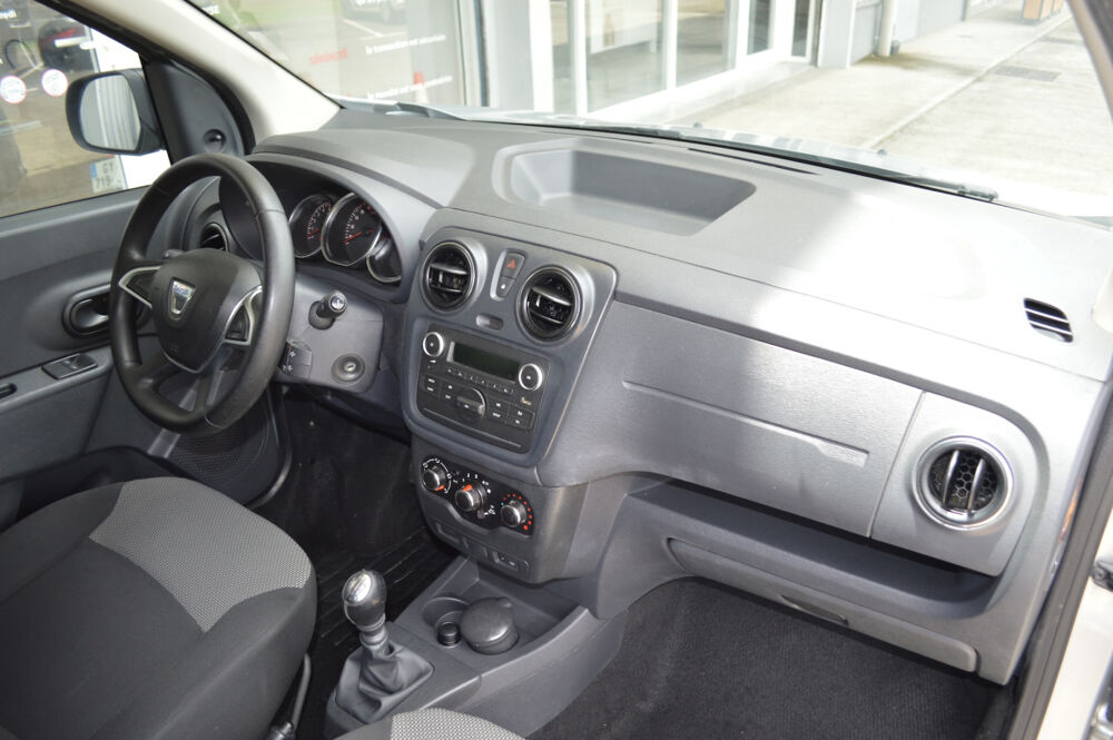 Lodgy Blue dCi 95 7 places Essentiel 2022 occasion 97122 Baie-Mahault