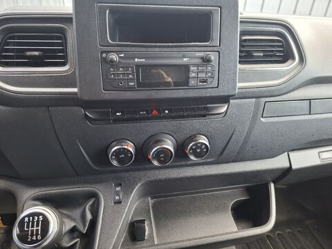 Master L2H2 DCI 135 GRAND CONFORT F3300 TRACT 2021 occasion 56700 Merlevenez