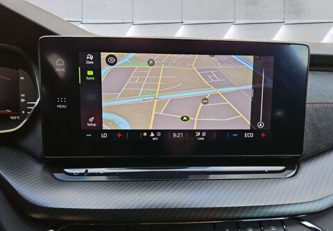 Octavia Combi 1.4 TSI 245 ch DSG6e RS 2021 occasion 85600 Montaigu
