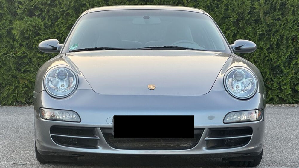 911 Carrera 3.2 911 Carrera Coup&eacute; 3.6i Tiptronic S A 2006 occasion 85600 Montaigu