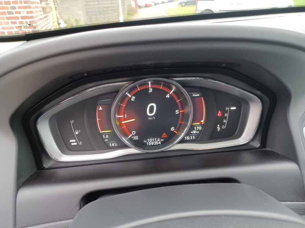 XC60 D4 2.4D 5 CYL AWD 190 ch CUIRCHAUF/TOPANO/PDC/CAM/REGUL/LIM/ 2017 occasion 59280 Armenti&egrave;res