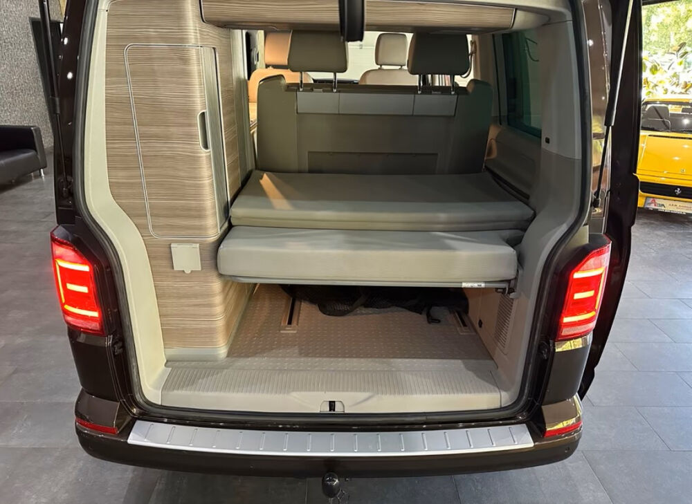 MULTIVAN California 2.0 TDI 150 4Motion coast 30 Years 2019 occasion 85600 Montaigu