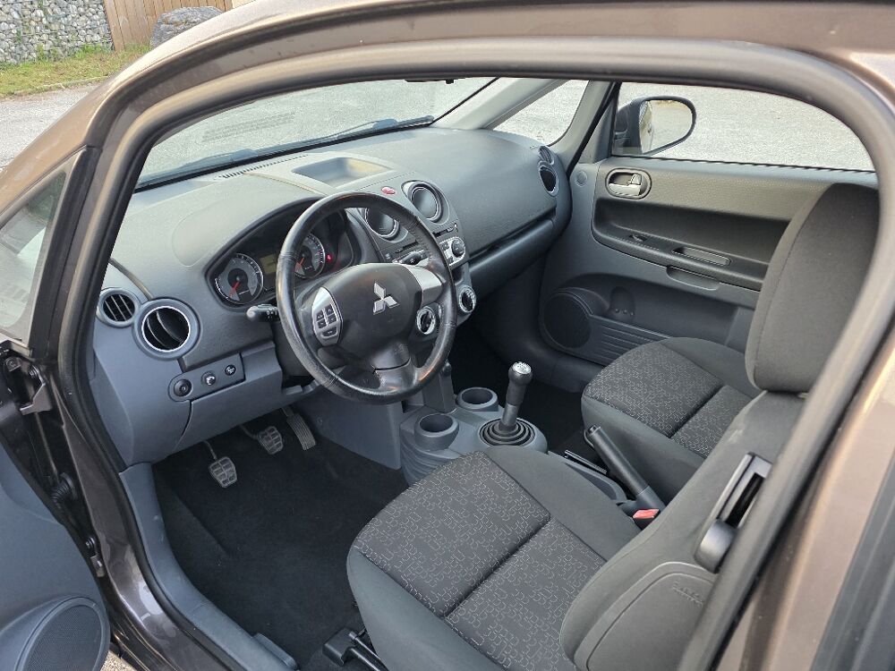 Colt 1.1 75 cv ClearTec In 1&deg; main 2011 occasion 38190 BERNIN