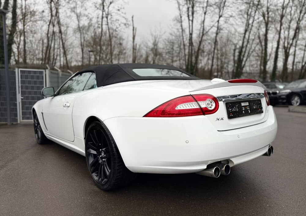XKR Cabriolet 5.0 V8 - 510 2010 occasion 85600 Montaigu