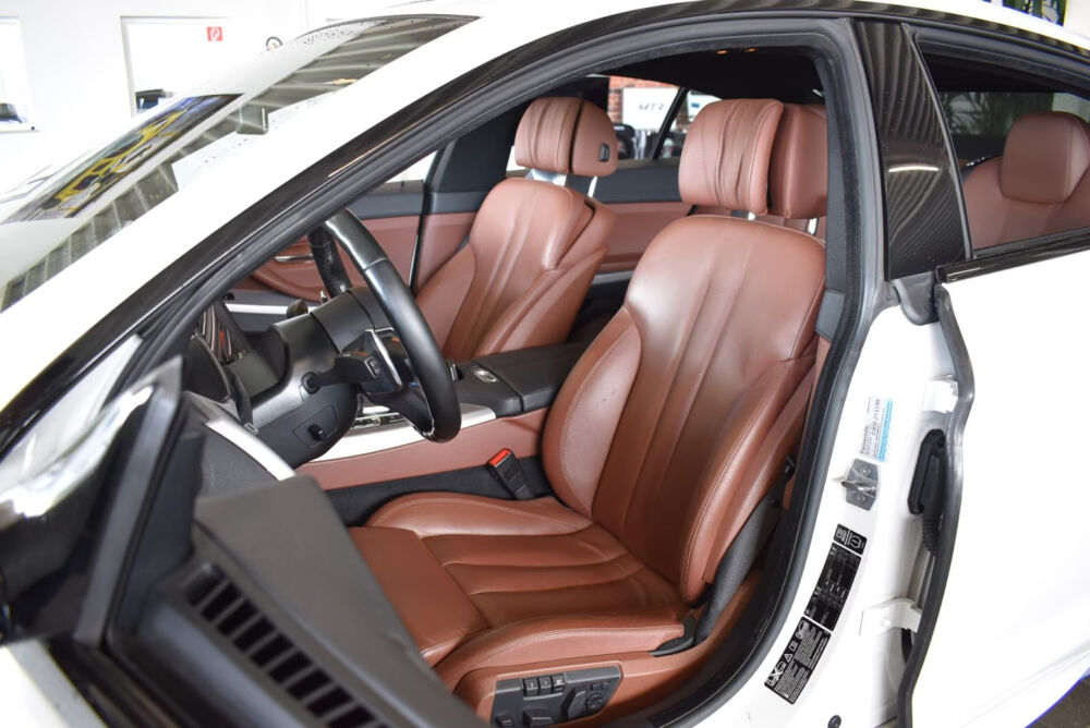 S&eacute;rie 6 650i Gran Coup&eacute; 450ch xDrive M Sport A 2014 occasion 85600 Montaigu
