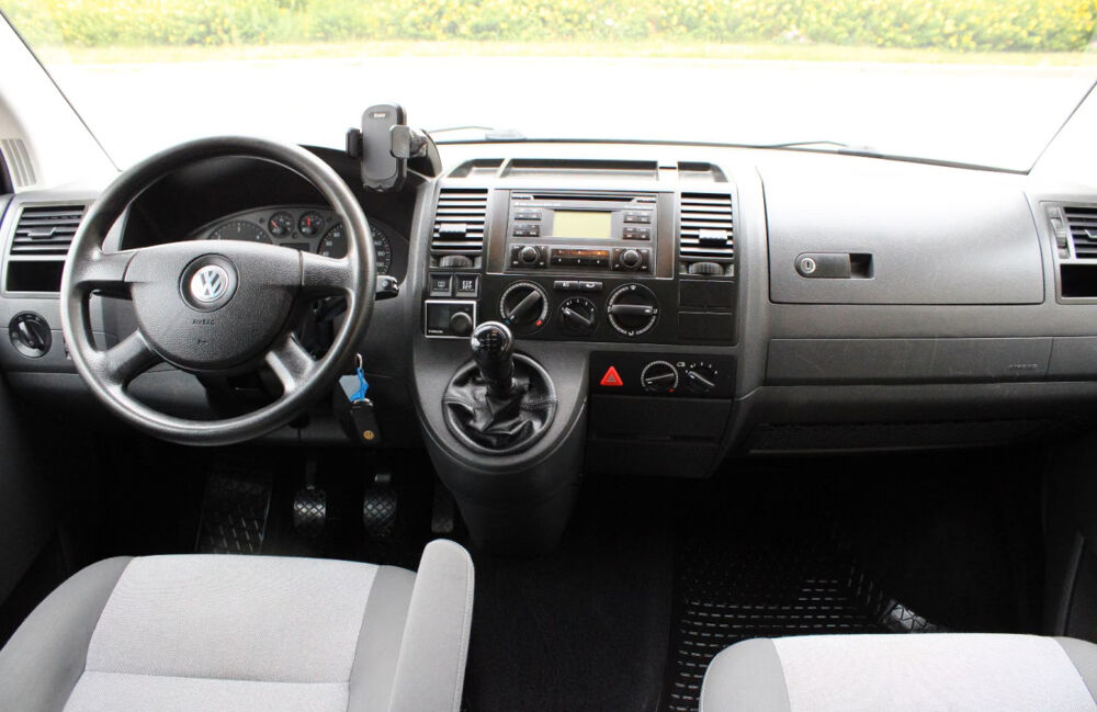 MULTIVAN Multivan 2.5 TDI 130 Startline 2009 occasion 85600 Montaigu