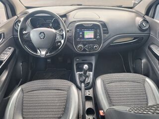 Captur TCe 90 Energy Intens 2015 occasion 56700 Merlevenez