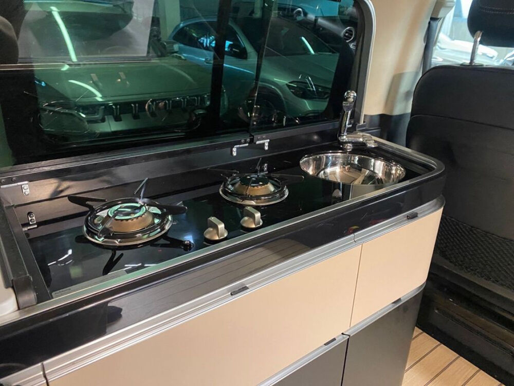 Classe V marco polo 250d 2018 occasion 85600 Montaigu