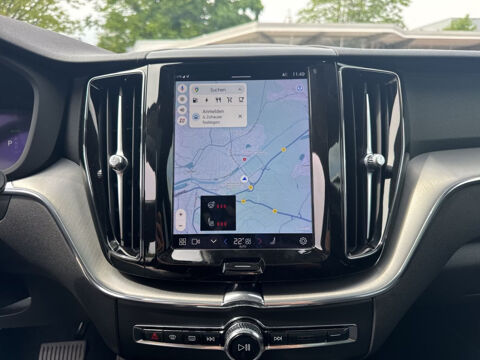 XC60 T6 Recharge AWD 253 ch + 145 ch Geartronic 8 Plus Style 2022 occasion 85600 Montaigu